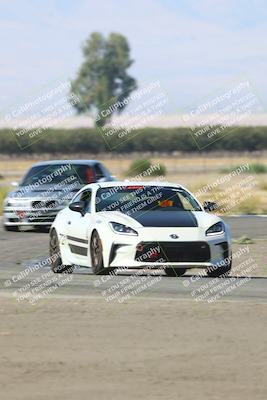 media/Sep-14-2025-Speed Ventures (Sun) [[b2951cd086]]/Orange/Session 2 (Grapevine)/